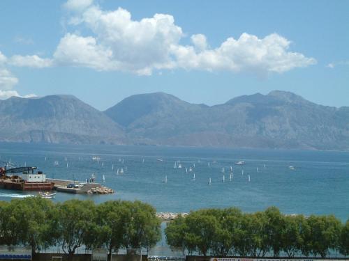 Stunning Seaview Town Apartment — 4-Star Luxury Hotel in Agios Nikolaos, Greece