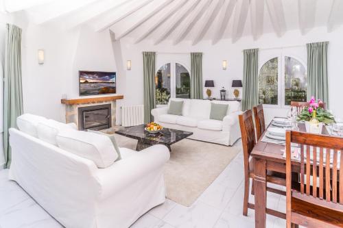 Casa Sundial — 4-Star Luxury Hotel in Javea, Spain