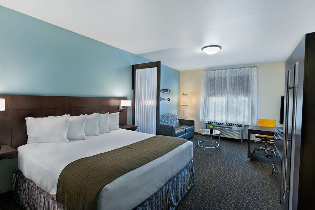 Oxford Suites Bellingham - photo 24