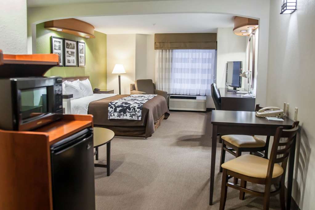 Sleep Inn & Suites Emmitsburg - photo 22