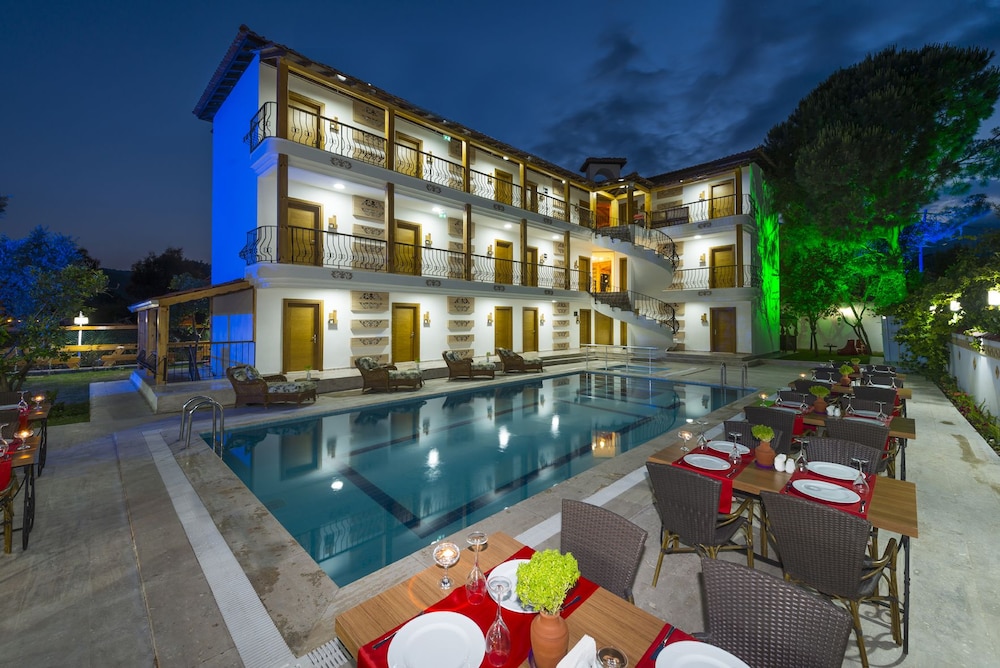 Amore Hotel - carbon neutral hotel in Kemer