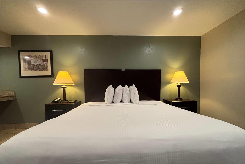 Baymont by Wyndham Tuscola - photo 31
