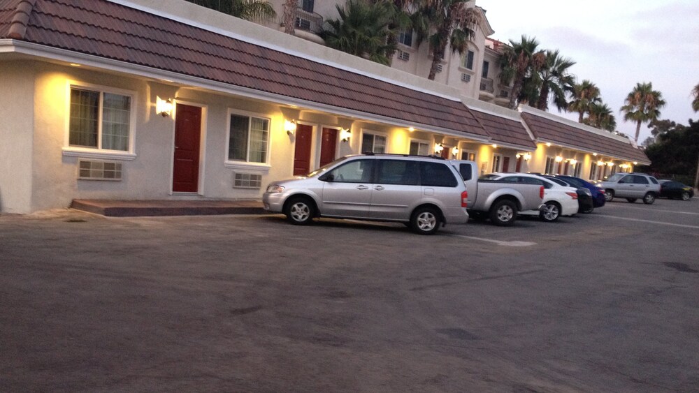 Coast Inn - photo 18