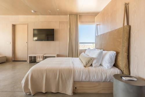 Pause House AM your break in Joshua Tree — 4-Star Luxury Hotel in Joshua Tree, United States