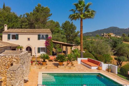 Finca Vallaca — 4-Star Luxury Hotel in Calonge, Spain