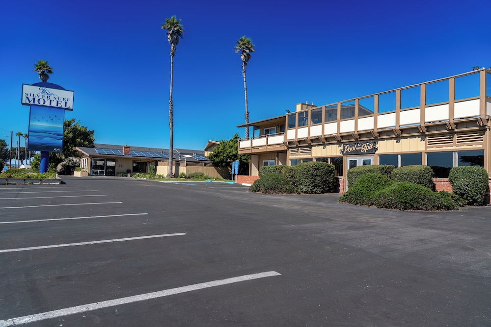 Silver Surf Motel - photo 102