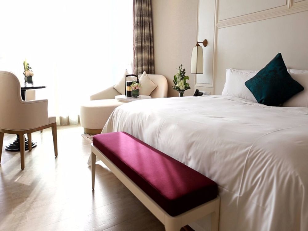 Hotel Plaza Carnival Qingdao - carbon neutral hotel in Qingdao