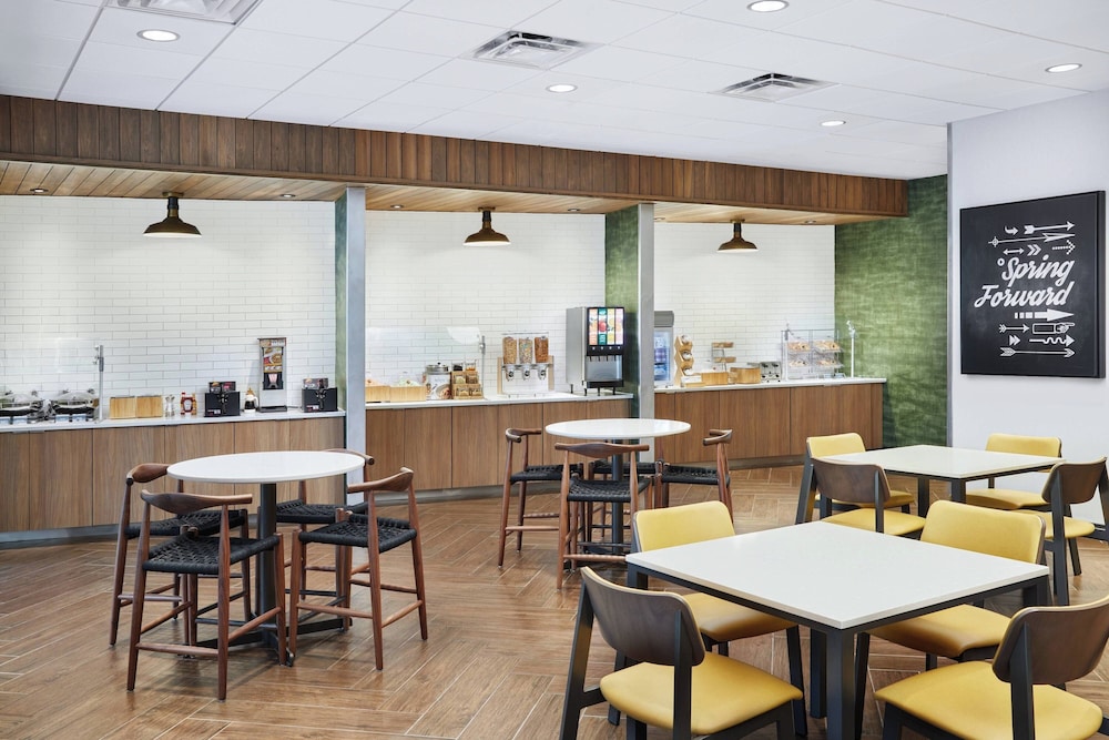 Fairfield Inn & Suites by Marriott Raleigh Wake Forest - photo 19