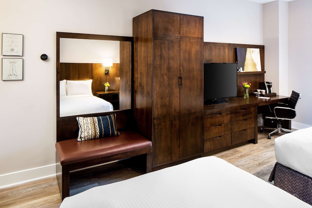 Watt Hotel Rahway Tapestry Collection by Hilton - photo 17