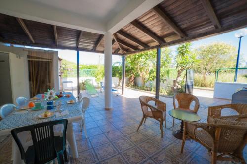 Villetta Fresca With Garden Near The Sea — 4-Star Luxury Hotel in Melendugno, Italy