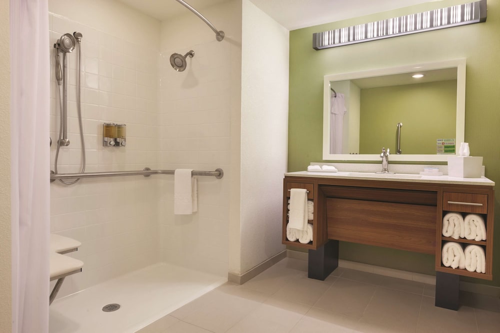 Home2 Suites by Hilton College Station - photo 14