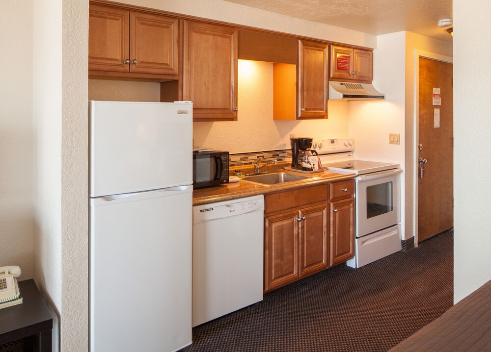 Surfside Resort - photo 14