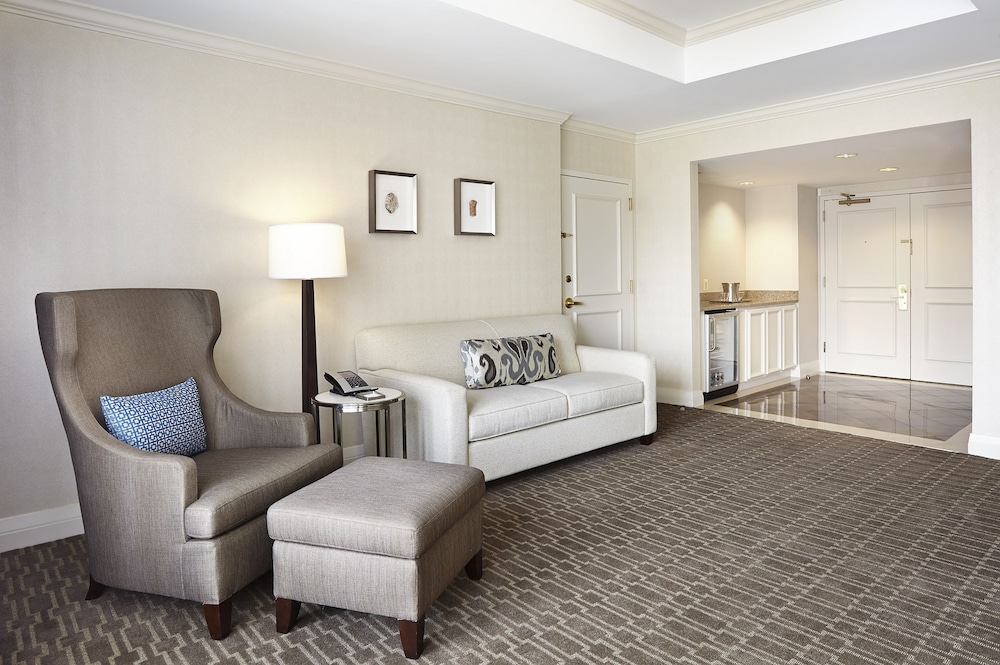 Hilton Alexandria Old Town - photo 37