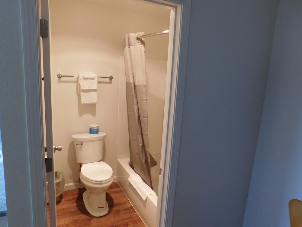 Motel 6 Burlington WA - photo 9