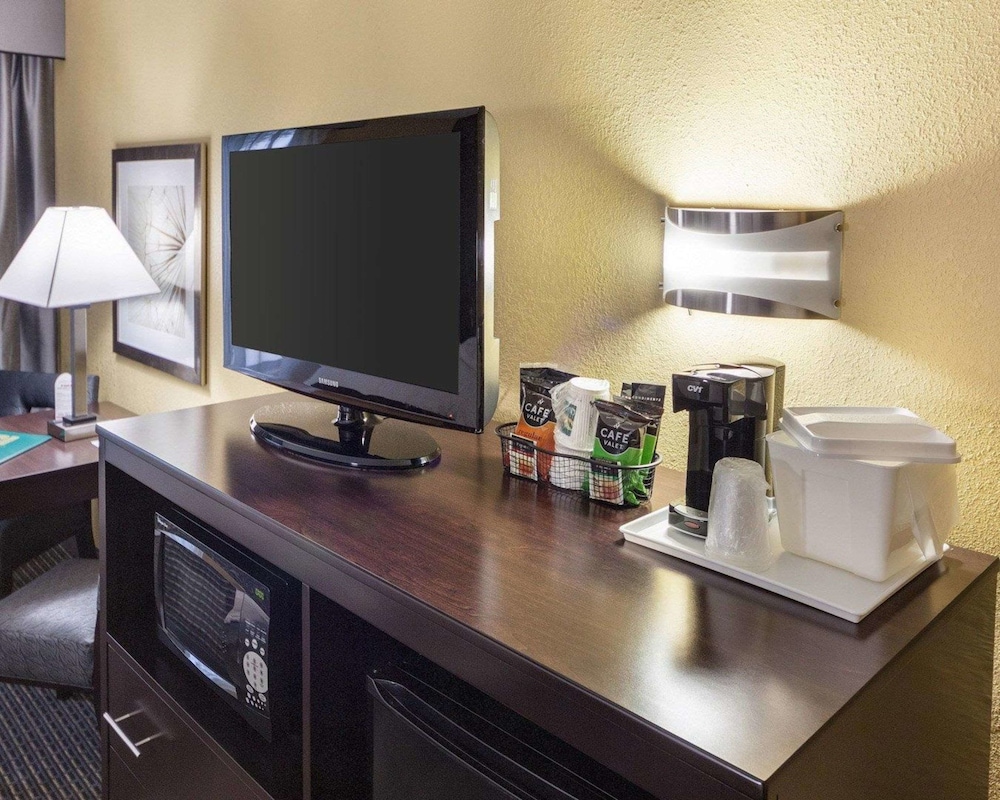 Quality Inn Montpelier - photo 12