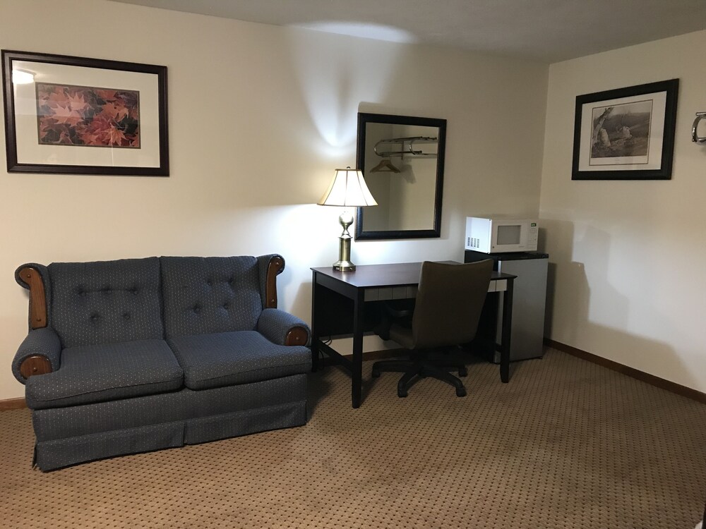 Brentwood Motor Inn - photo 15