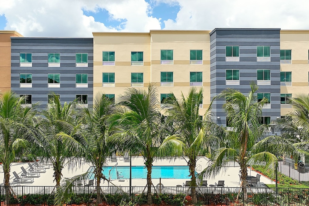 Fairfield by Marriott Inn & Suites Fort Lauderdale Northwest - photo 18