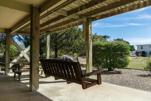 Pelican Palace by Oak Island Accommodations - photo 46
