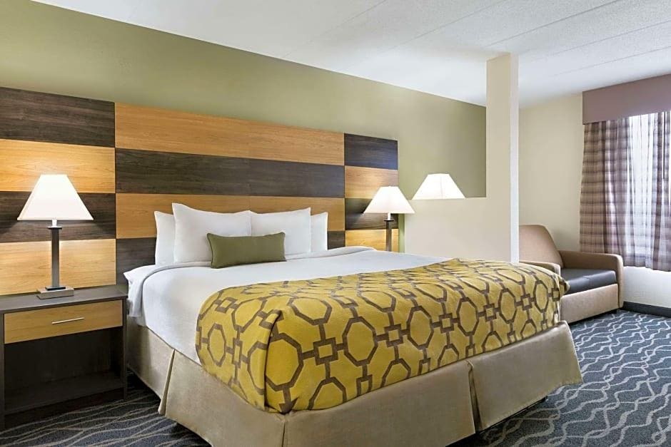 Baymont by Wyndham Florence Cincinnati - photo 3