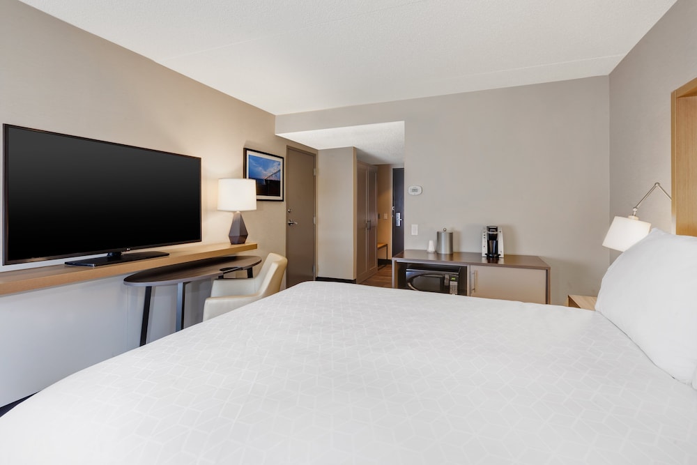 Holiday Inn Grand Rapids Downtown by IHG - photo 25