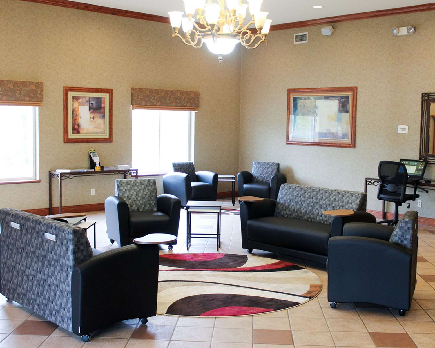 Quality Inn Lake of the Ozarks - photo 18