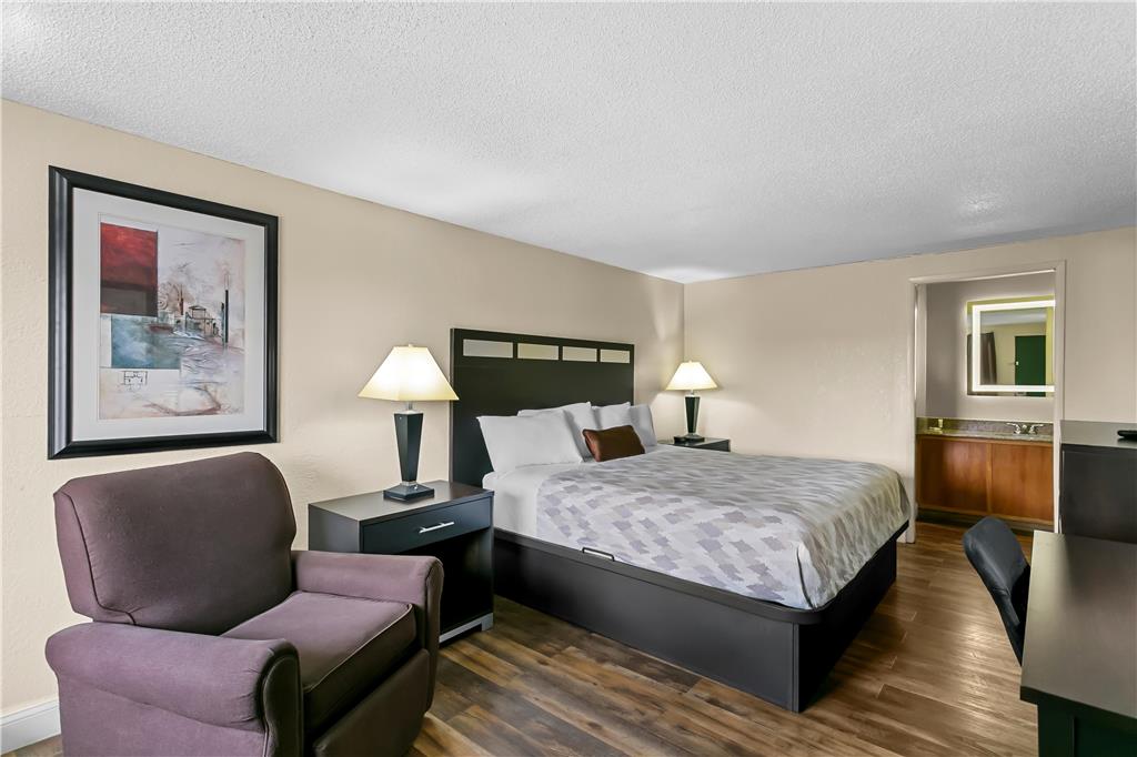 Americas Best Value Inn Martinsburg - photo 14