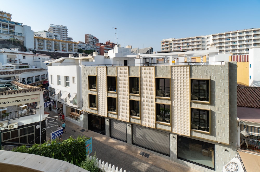 Hotel Perla Del Sur in Torremolinos, Spain