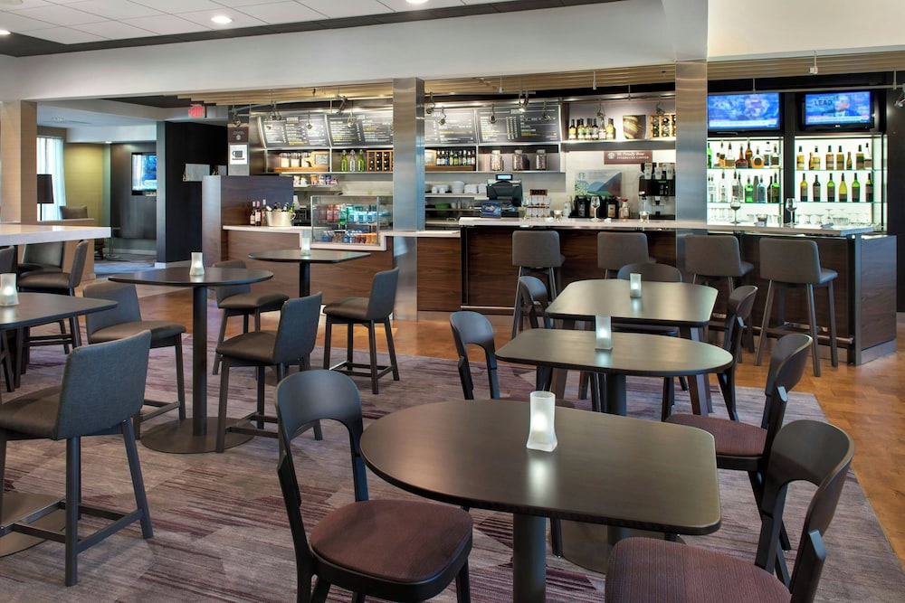Courtyard by Marriott Mt. Laurel - photo 23