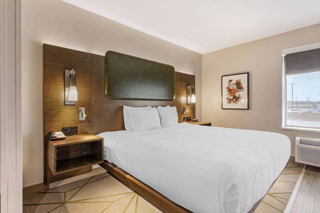 Best Western Plus Riata - photo 13