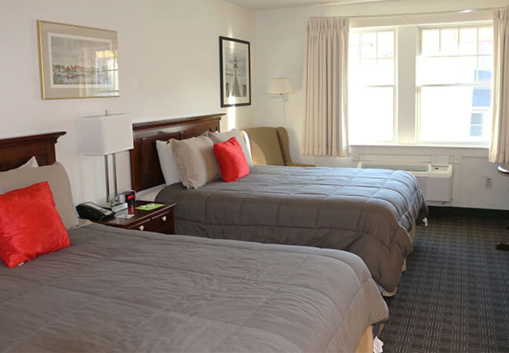Camden Riverhouse Hotel - photo 35