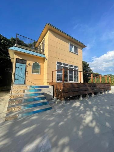 Itoshima Beach House — 4-Star Luxury Hotel in Itoshima, Japan