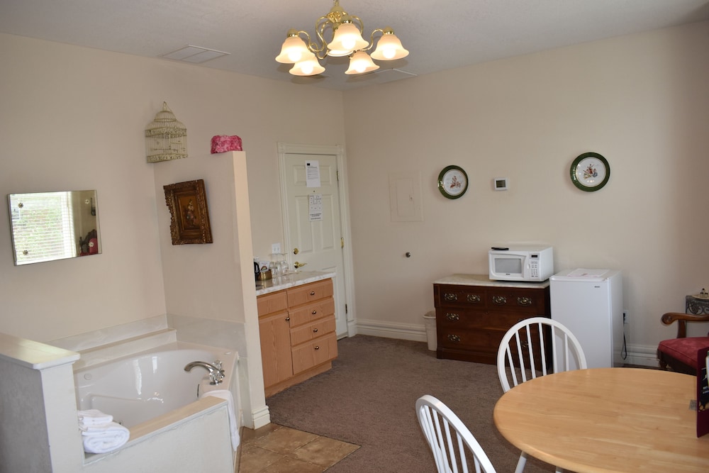 Hermann Crown Suites - photo 138