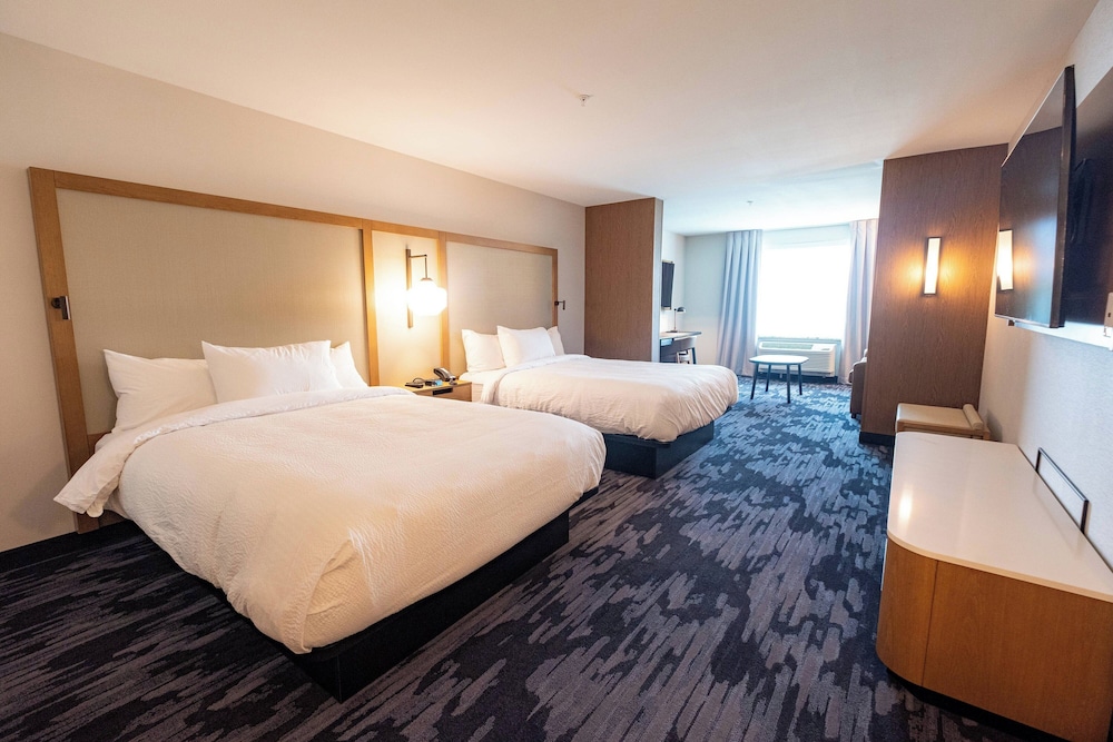 Fairfield Inn & Suites by Marriott Fond du Lac - photo 6