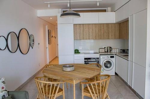 Stylish Apartment Iconic Views