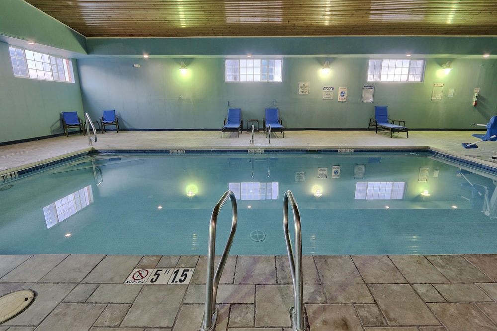 Holiday Inn Express Santa Rosa By Ihg - photo 8