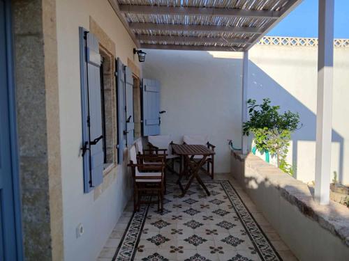 Levanta in Unknown City, Greece