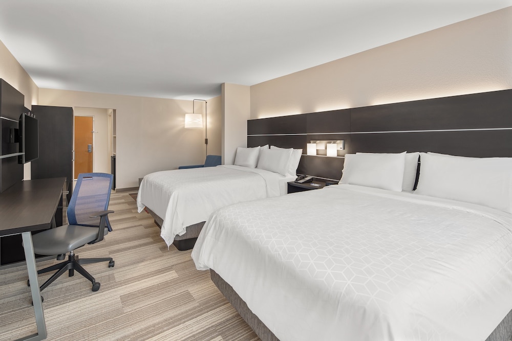Holiday Inn Express & Suites Hardeeville Hilton Head by IHG - photo 11