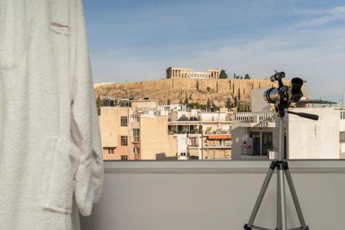 The Minion Elegant Suite Acropolis View — 4-Star Luxury Hotel in Athens, Greece