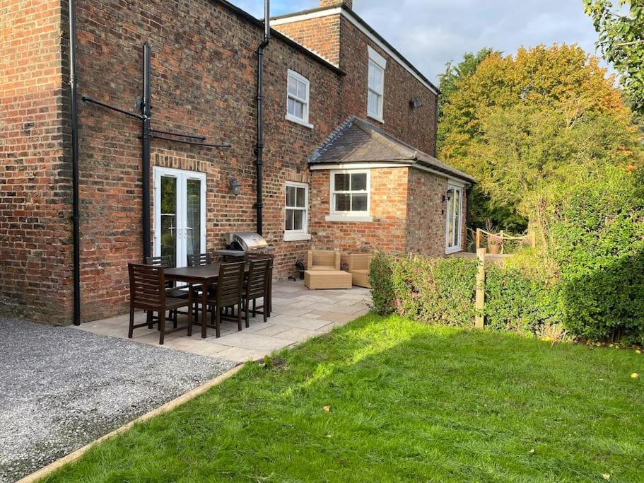 The Annex: 2 bedroom cottage countryside peaceful getaway with garden