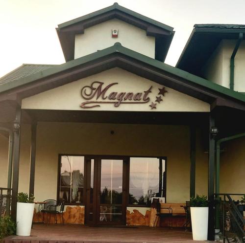 Hotel Magnat — hotel in Glogow Malopolski