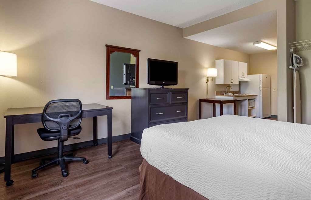 Extended Stay America Suites Edison Raritan Center - photo 11