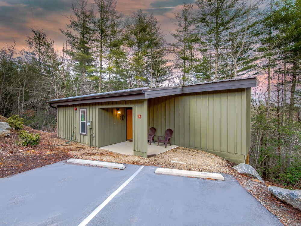 Pilot Cove Forest Lodging - photo 33