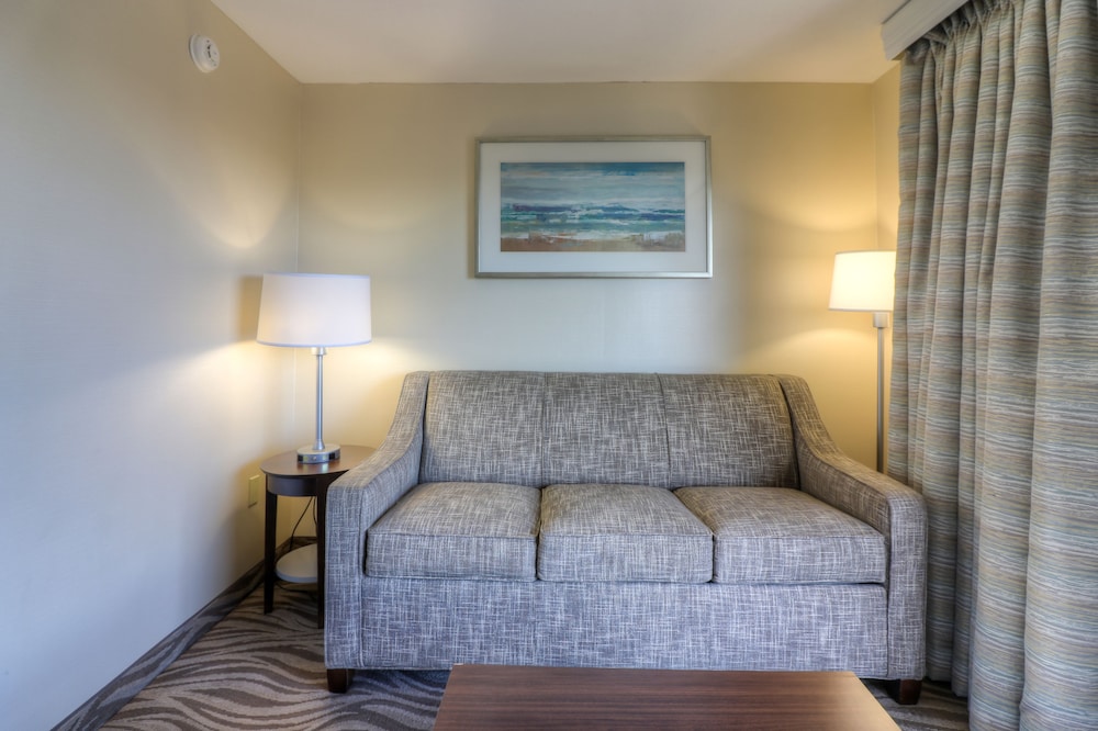 The Breakers Hotel & Suites - photo 26