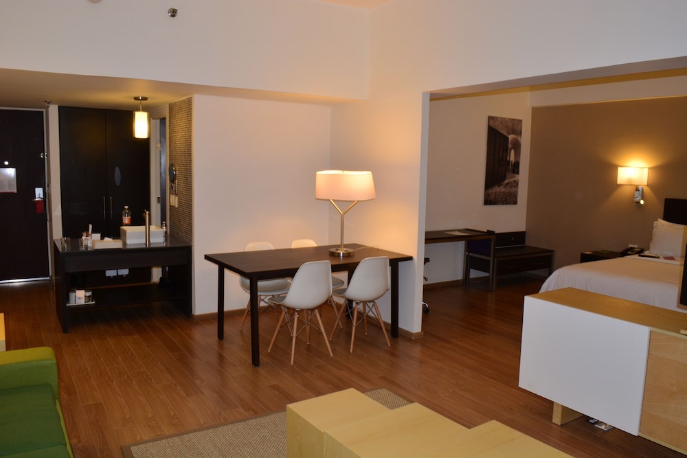 Fiesta Inn Tlalnepantla