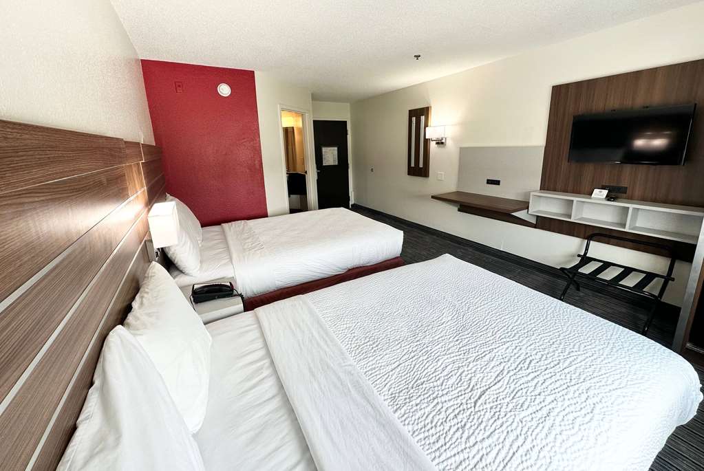 Ramada by Wyndham Lithia Springs Atlanta - photo 8