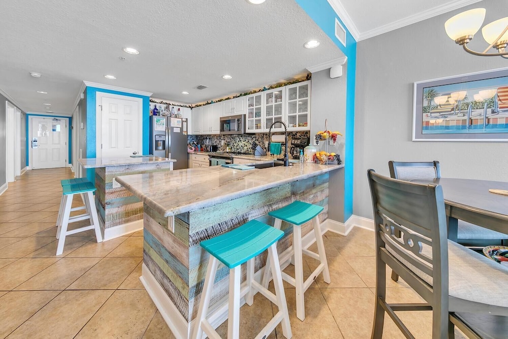 Majestic Beach Towers 2 404 - photo 25