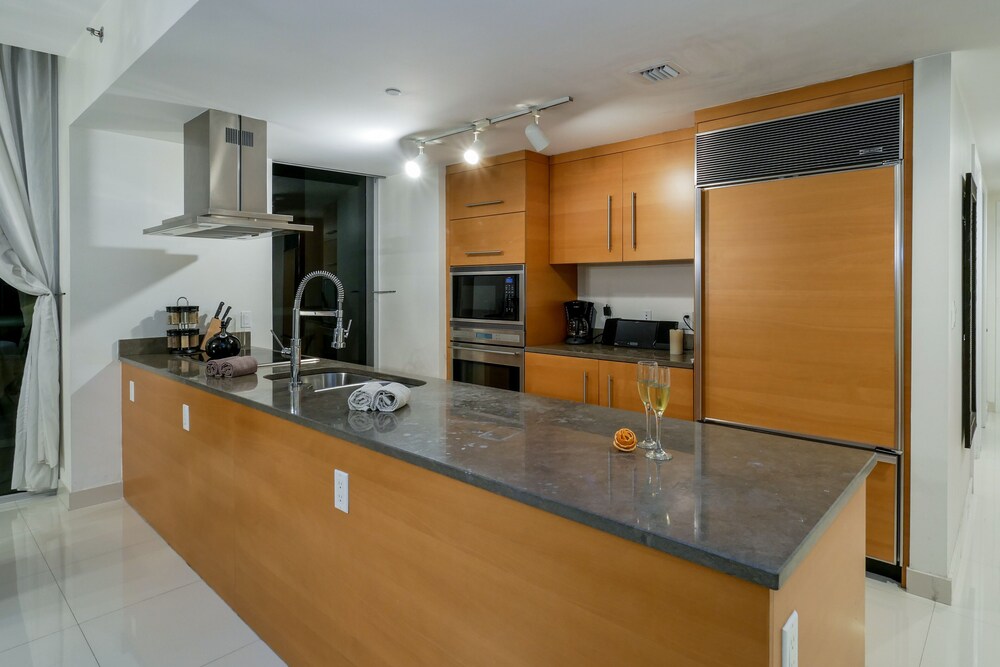 Private Residences at ICON Twr3 by JOS17 - photo 47