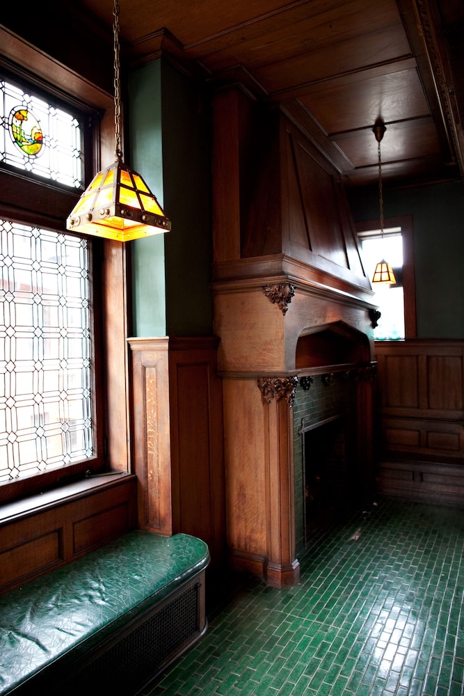 Mansions on Fifth Hotel - photo 60