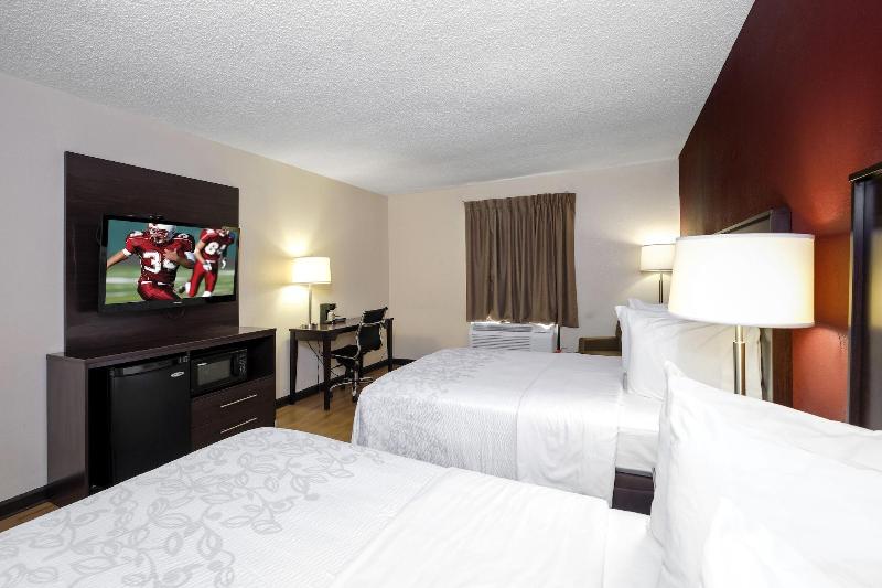 Red Roof Inn PLUS & Suites Opelika - photo 14