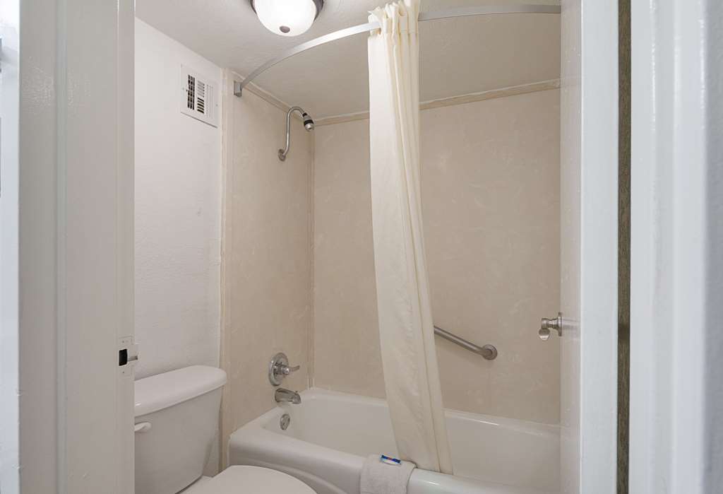 Motel 6 San Antonio TX I10 West - photo 23
